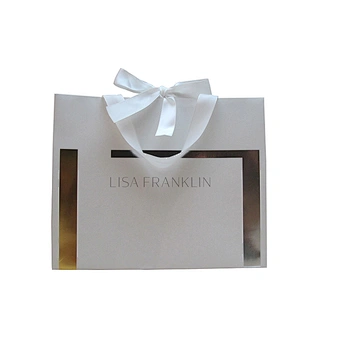 Wholesale Eco-friendly White-Gold Shopping Paper Bag with Handles and Ribbon